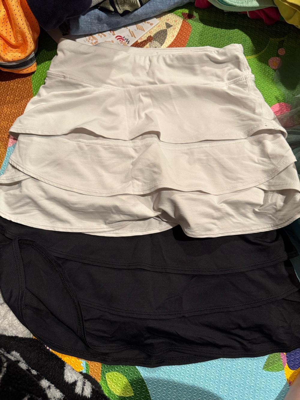 Athleta Girl bundle of 2 White and black Athletic skorts